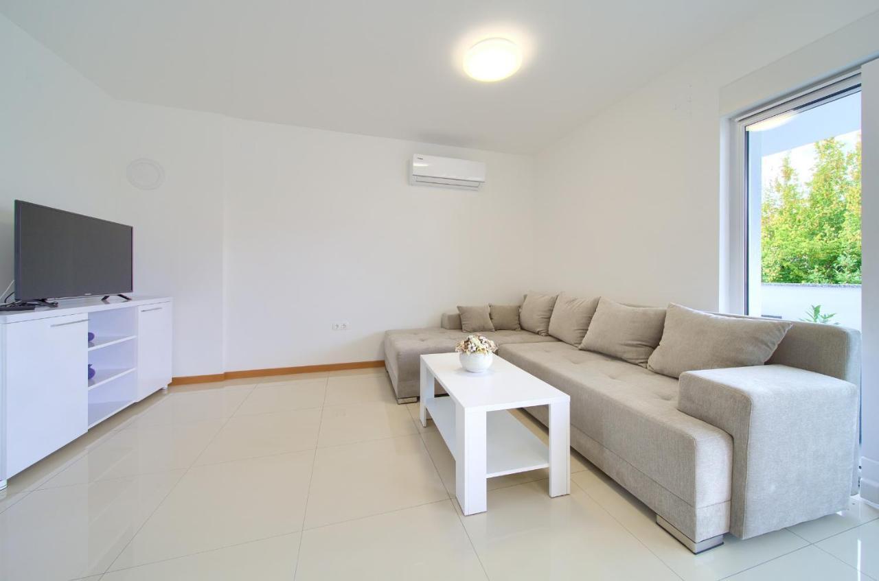 Вилла Adria House Sveti Anton  Экстерьер фото